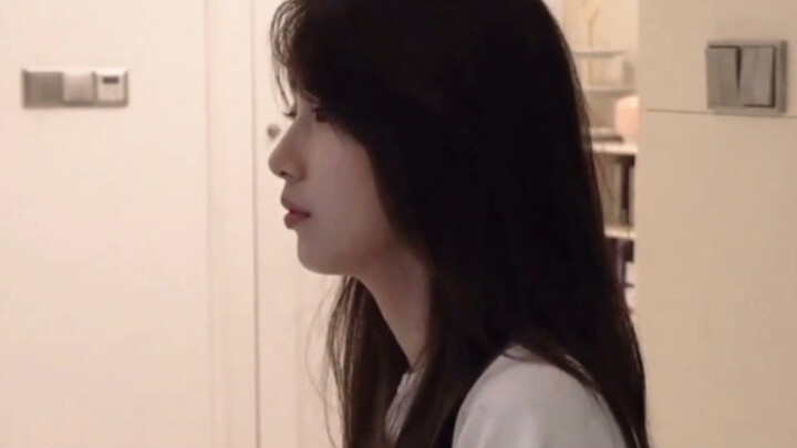 [theqoo] So this is what it means when a beauty looks even more stunning the less she tries! Suzy’s 