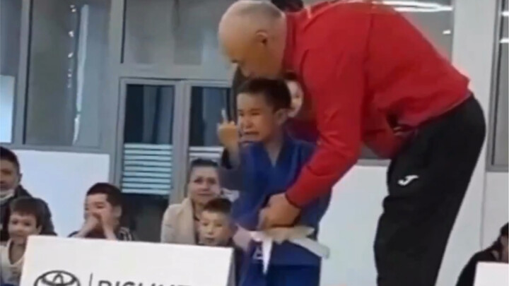 Atlet, tolong tetap tenang.