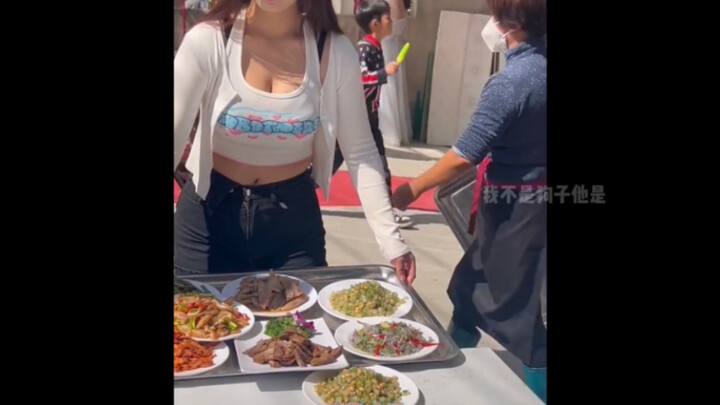 يجب أن يكون هذا هو الأفضل بين الممتلئين قليلاً.