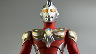 Yang tercepat dan terkuat! Mainan Zhongdong Seri Cahaya Ultraman Ultraman Max Figur Aksi Bersinar Vi