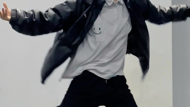 Yao Chen's "Night Noise" dance is so cool! It's so cool that I'm drooling!!!