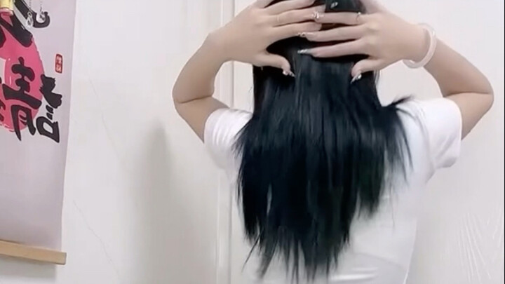 Ini Lulu (Celana Yoga Bagian Belakang)