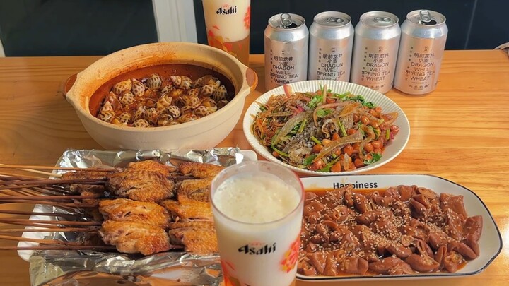 Hidup memang penuh tantangan, tapi rumah selalu manis, karena kebahagiaan ada di sekitar kita.