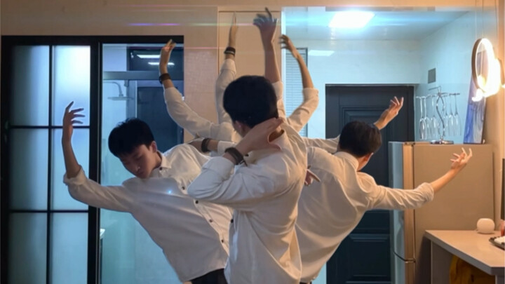 Pohon Kehidupan, Tarian Serigala