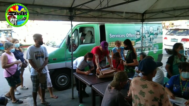 Libreng Xray para sa mamamayan ng Nbbs kaunlaran. Ang ating Punong Barangay Essay Abella ay taos pus