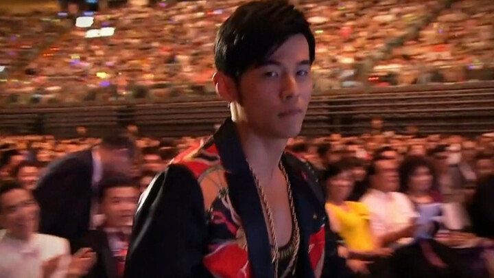 He actually ran into everyone’s signature hit songs!! Before watching: It must be a scam. After watc