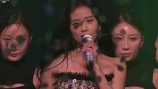 JISOO's final performance in Seoul: All eyes on me + Flower