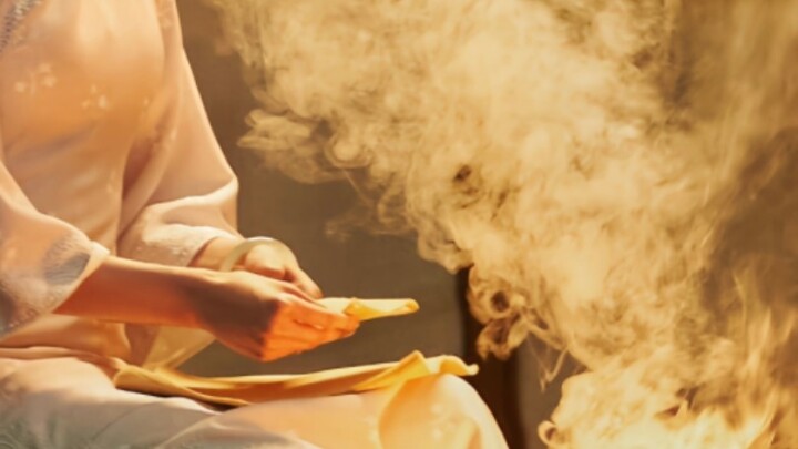 The drama’s marketing paints the second female lead as the “white moonlight,” but only the female le