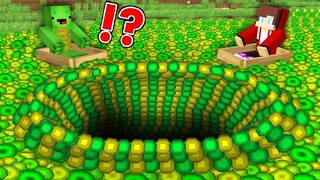 Mikey and JJ Were Caught in a WHIRLPOOL of XP in Minecraft (Maizen)