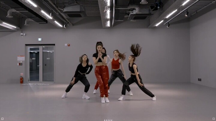 The first person to come up with the choreography of drip and wannabe is a genius
