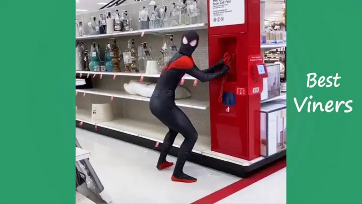 Try Not To Laugh or Grin While Watching Funny Clean Vines #21 - Best Viners 2021