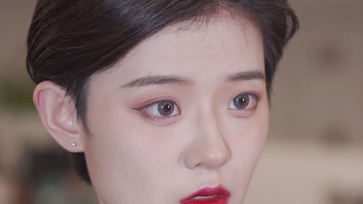 请用四个字总结一下你的寝室关系！一定要看到最后，有绝美造型喔