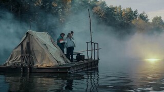 [Poor Movie] A group of young people went out for fun and accidentally entered a restricted area. Wh