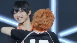 The drama "Haikyuu!!" stage play Haikyuu! ! Kimura Tatsuna and Suga Kenta are two very cute hugs and