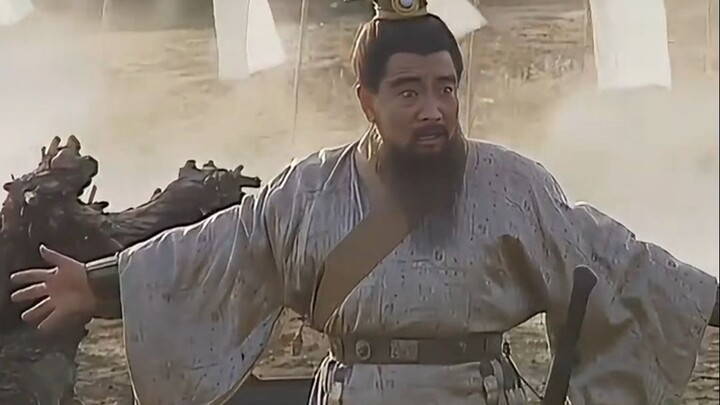 الرحمة لا تُجَدَّرُ في قيادة الجيش؛ لو كان لدى الناس العاديين نقص في الطعام، لكانوا بلا شك اكتفوا با