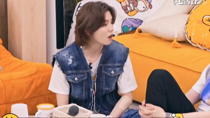 Orang lain mungkin cuma ngipu, tapi ini kan Lu Han!