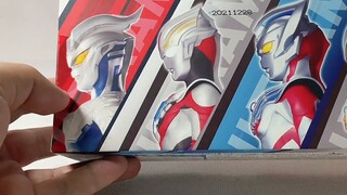 The real Ultraman asli resmi [Mainan Berbagi Bass Feast] Edisi 347 Benar-benar resmi Tianle Kartun R