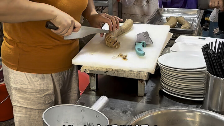 Hongyang Town in Puning is a place that’s both delicious and fun to explore, with authentic Chaoshan