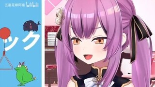 มังกรสาวญี่ปุ่นชื่นชมแฟนๆ ของเธออย่างล้นหลามเมื่อเห็นลมแรงและผมหลังใหญ่