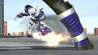 [Kamen Rider Ryuki] Chú Rắn "Ai đang đánh lén??"