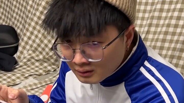 "Tahun-Tahun Aku Membuat Angka di Dunia Manusia"