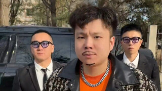พ่อฉันเป็นคนดี เขาคอยช่วยเหลือฉันเสมอเวลามีอะไรเกิดขึ้น