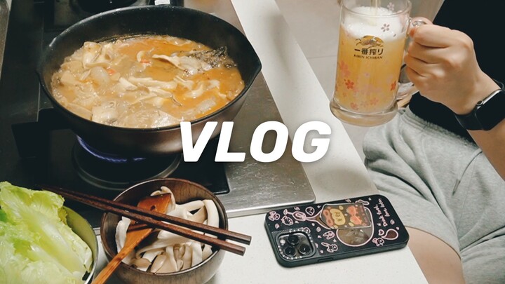 ดอรี่ | ฮาวทูชีวิตเดี่ยวฉบับใหม่: กินข้าวบนเคาน์เตอร์ครัว | อยู่บ้านคนเดียวกินปลาอบกระเทียม, หมูสามช