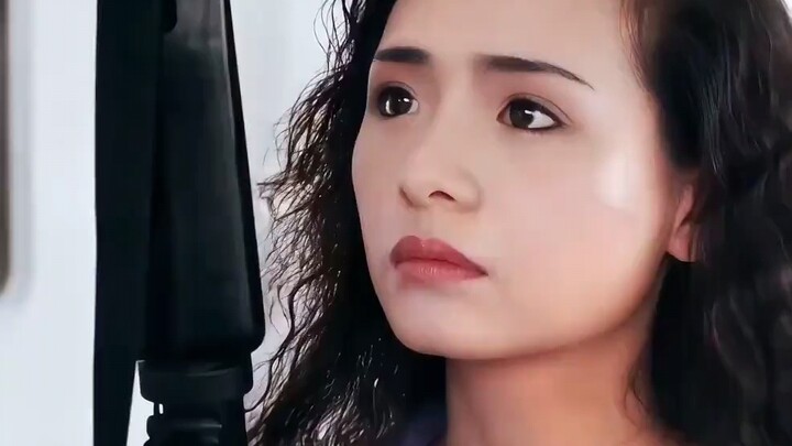 叶子楣“是谁说的胸大无脑？”