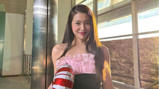 Kim Ye-rim, khả năng ứng biến trên sân khấu: dây áo quây đột nhiên đứt hoàn toàn, cả micro cũng rơi 