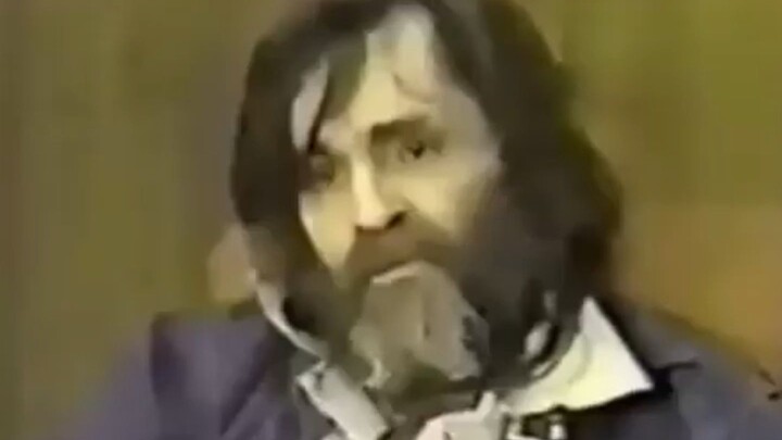 เวลาที่ฉันอีโมแล้วได้ยินเพลงเพราะๆ มันจะเป็นแบบนี้: