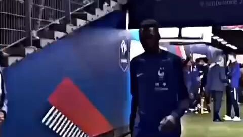 Biar gak juara tetep keren sih mainnya