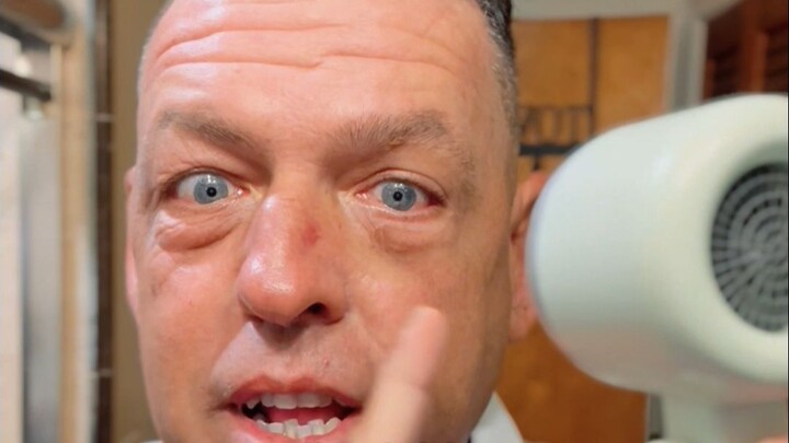 تسويق المؤثرين في الخارج | مشاركة حقيقية من المدونين الأجانب حول سيروم شد جيوب العين الذي أشعل وسائل