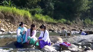 女人无意中捡到一块木板，怎料上面竟有一幅送子观音图！"民间故事 "奇幻