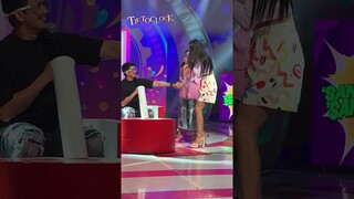 Wacky Kiray, ang bumbilyang hindi mapupundi! #shorts | TiktoClock