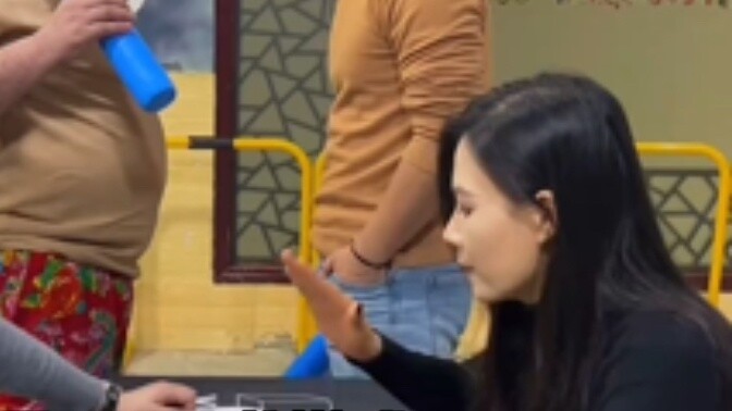 【🍃التنين المتجول】أليس هذا لعبًا لأربعة أشخاص؟ لماذا أصبح اثنين فقط؟