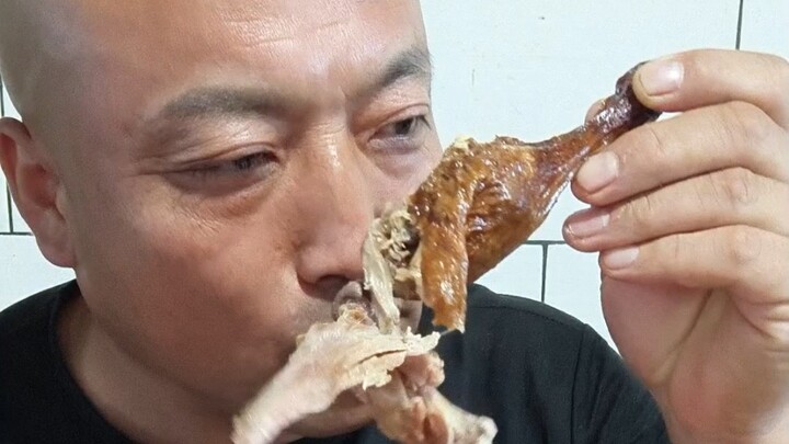 Duck again—chow down!