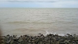 pagi2 di pantai 🤟