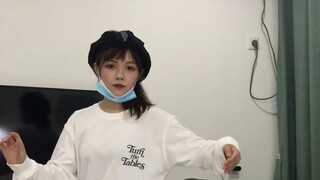 Random Shots｜Robot Dance｜Hậu quả của việc ở cùng phòng với Barbin là bạn phải liên tục quay video