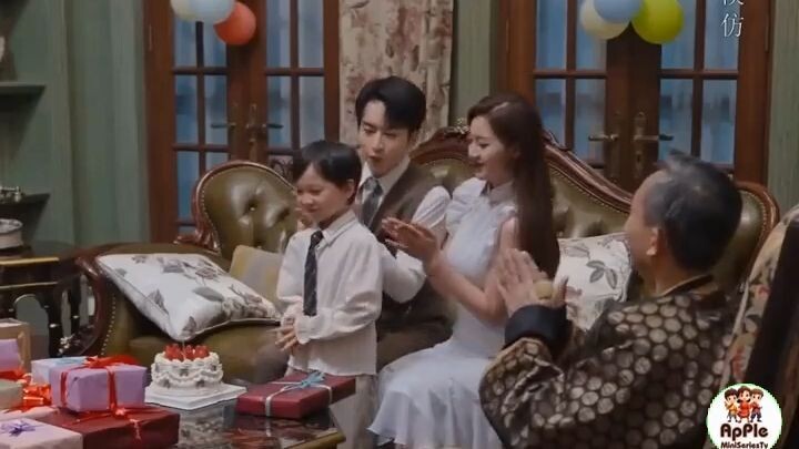 รักลับกลางรัตติกาล