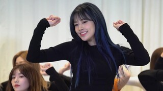 [غرفة التدريب] IZONE - Fiesta 【ثنائي اللغة الصينية والكورية】【فريق الترجمة الشيطاني】