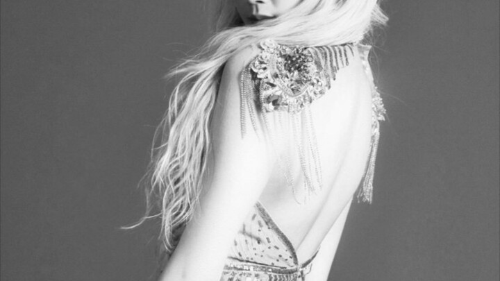 Dia benar-benar semakin cantik dan semakin memukau!