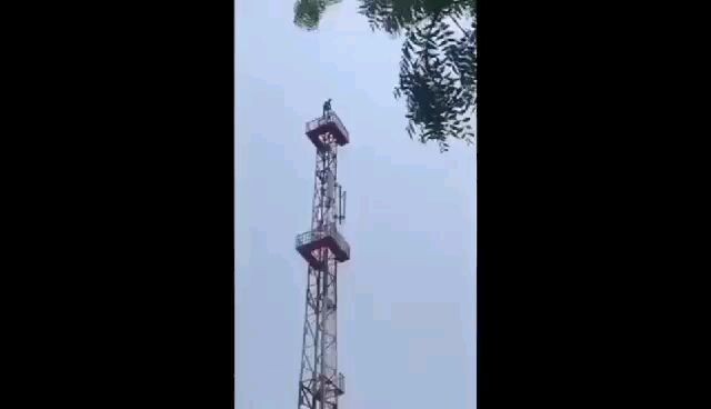 เตือนลดเสียงก่อนเปิด555