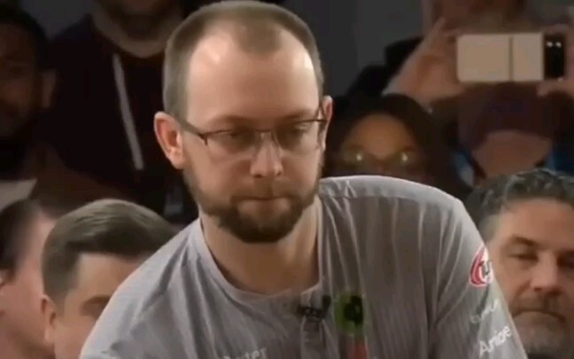 The Divine Moment of the Bowling Tournament