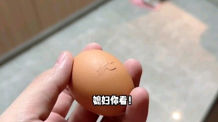 Cầm quả trứng trên tay mà có thể nở ra gà con, bạn có tin không? Đằng nào thì tôi cũng tin đấy, haha