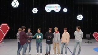 في برنامج المنوعات الجماعي لفرقة EXO، تم معاقبة كيم جونغ إن لرقص رقصة فرقة فتيات، لكنه لم يتوقع أنه 