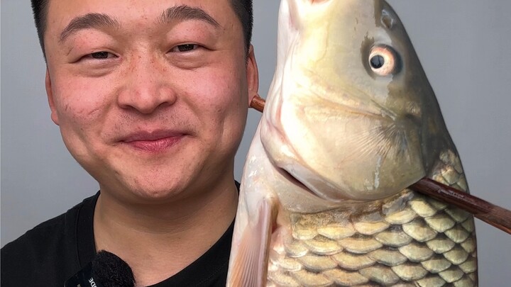 吃个大鲤鱼