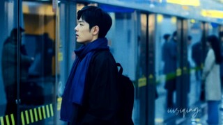 Sial, kukira dia pemeran utama pria di drama Korea yang berpakaian seperti ini! Ini adalah pria tamp