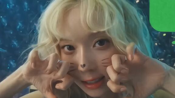 kucing 🐱🐱🐱🐱😽😽