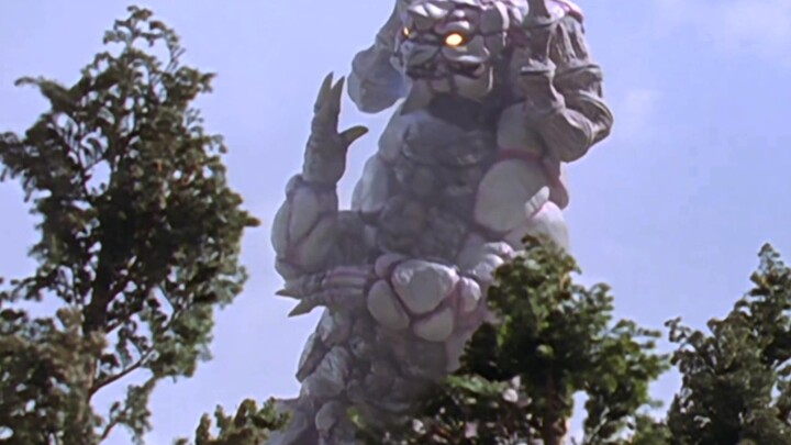 Silver Dragon: Dimana cahayaku? Diga: Ini bodoh