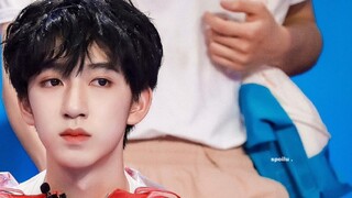 这是16，17岁小男生跳出来的！